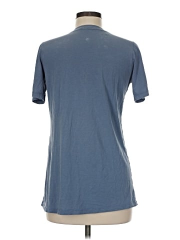 Lululemon Athletica Short Sleeve T-Shirt (view 2)