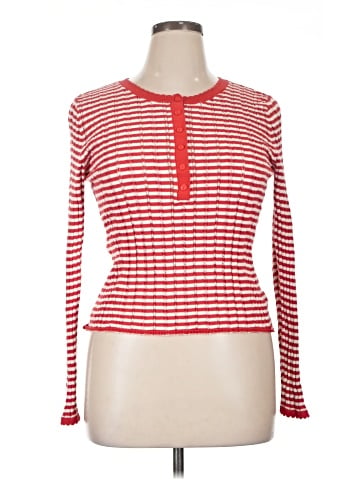 American Eagle Outfitters Pullover Sweater (view 1)