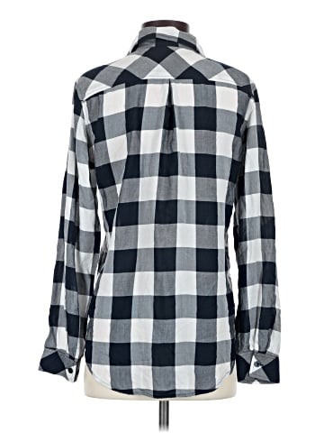Market and Spruce Long Sleeve Button-Down Shirt (view 2)
