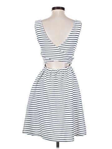 Lauren Conrad Casual Dress (view 2)