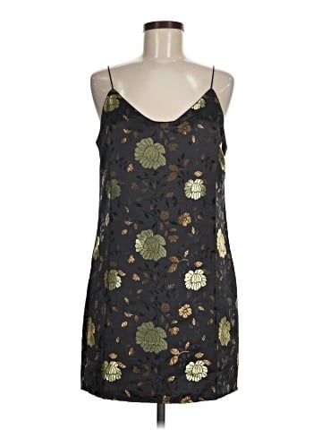 Forever 21 Casual Dress (view 1)