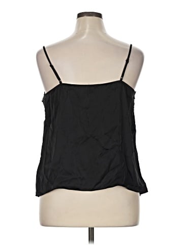 H&M Sleeveless Blouse (view 2)