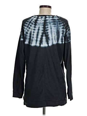 Maurices Long Sleeve T-Shirt (view 2)
