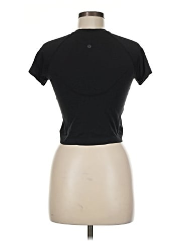 Lululemon Athletica Short Sleeve T-Shirt (view 2)