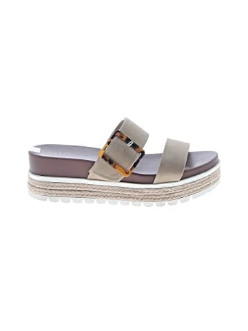 Mia Wedges (view 1)