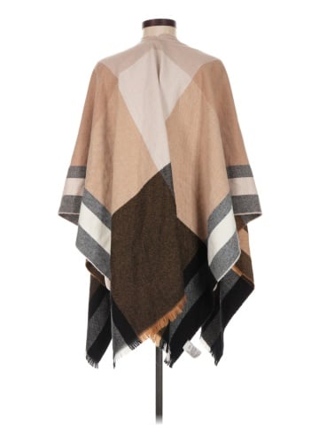 Gap Poncho (view 2)