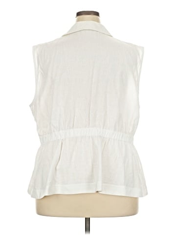 Lane Bryant Sleeveless Button-Down Shirt (view 2)
