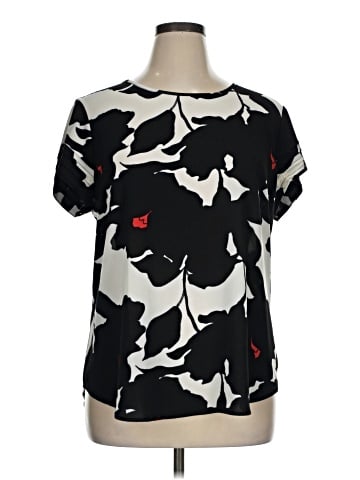 Monroe and Main Short Sleeve Blouse (view 1)