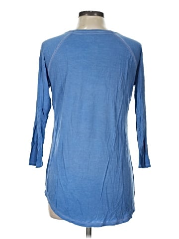 American Eagle Outfitters 3/4 Sleeve T-Shirt (view 2)