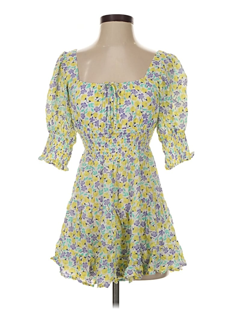 Pre-owned Skylar + Madison Casual Dress In Yellow