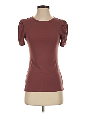 Express Outlet Short Sleeve Top (view 1)