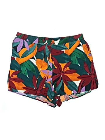 ELOQUII Elements Shorts (view 1)