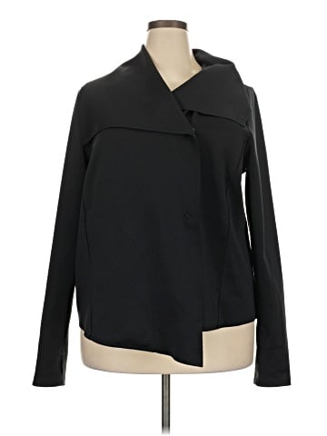 LIVI Active Jacket (view 1)