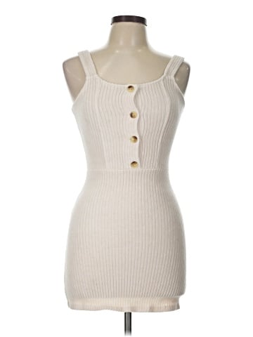 OshKosh B'gosh Casual Dress (view 1)