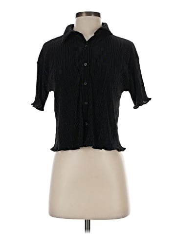 colsie Short Sleeve Blouse (view 1)