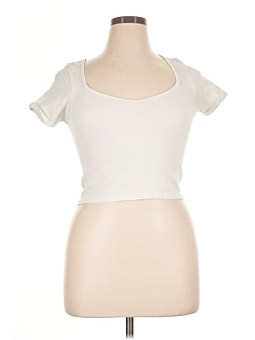 Aeropostale Short Sleeve T-Shirt (view 1)