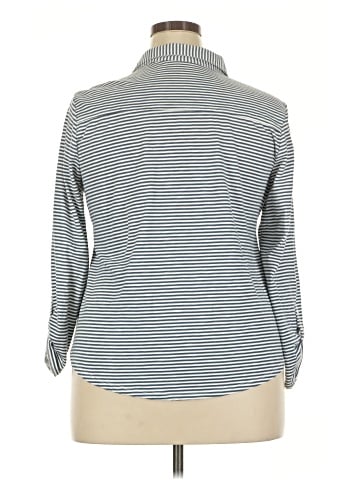 Croft & Barrow 3/4 Sleeve Button-Down Shirt (view 2)