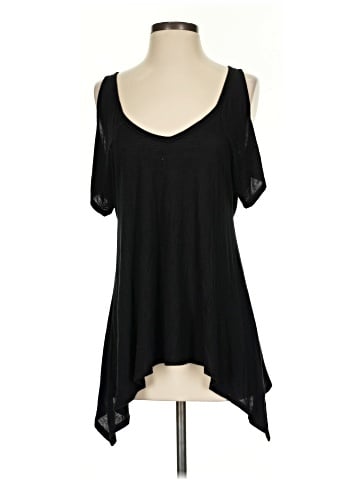 Yahada Short Sleeve T-Shirt (view 1)