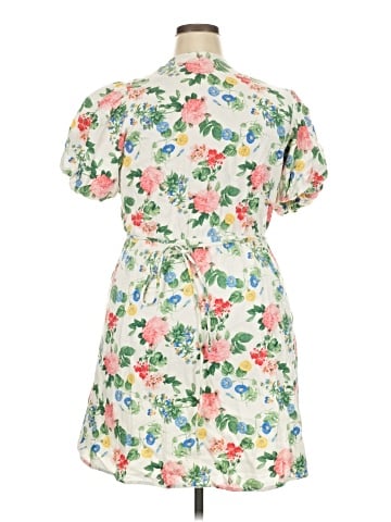 Old Navy Casual Dress (view 2)