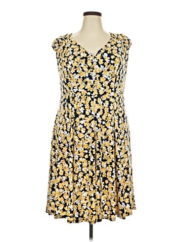 Maggy London Casual Dress (view 1)