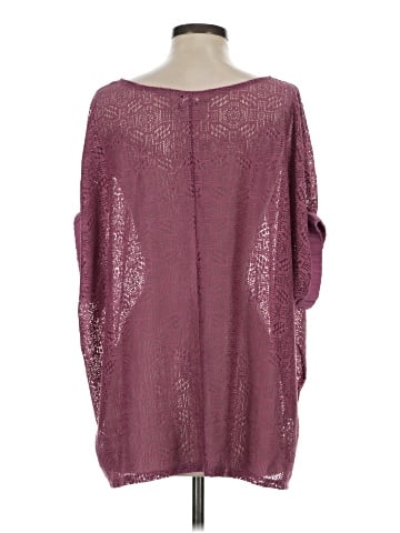 Akemi + Kin 3/4 Sleeve Top (view 2)