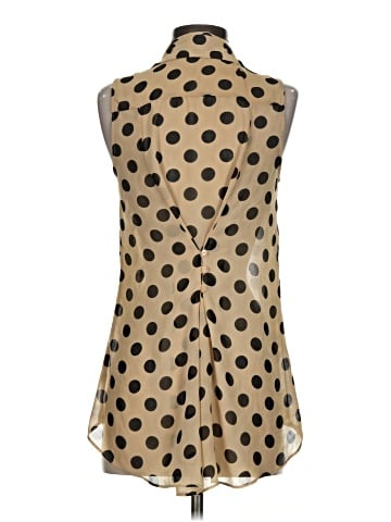 Sans Souci Sleeveless Blouse (view 2)