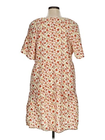 Old Navy Casual Dress (view 2)