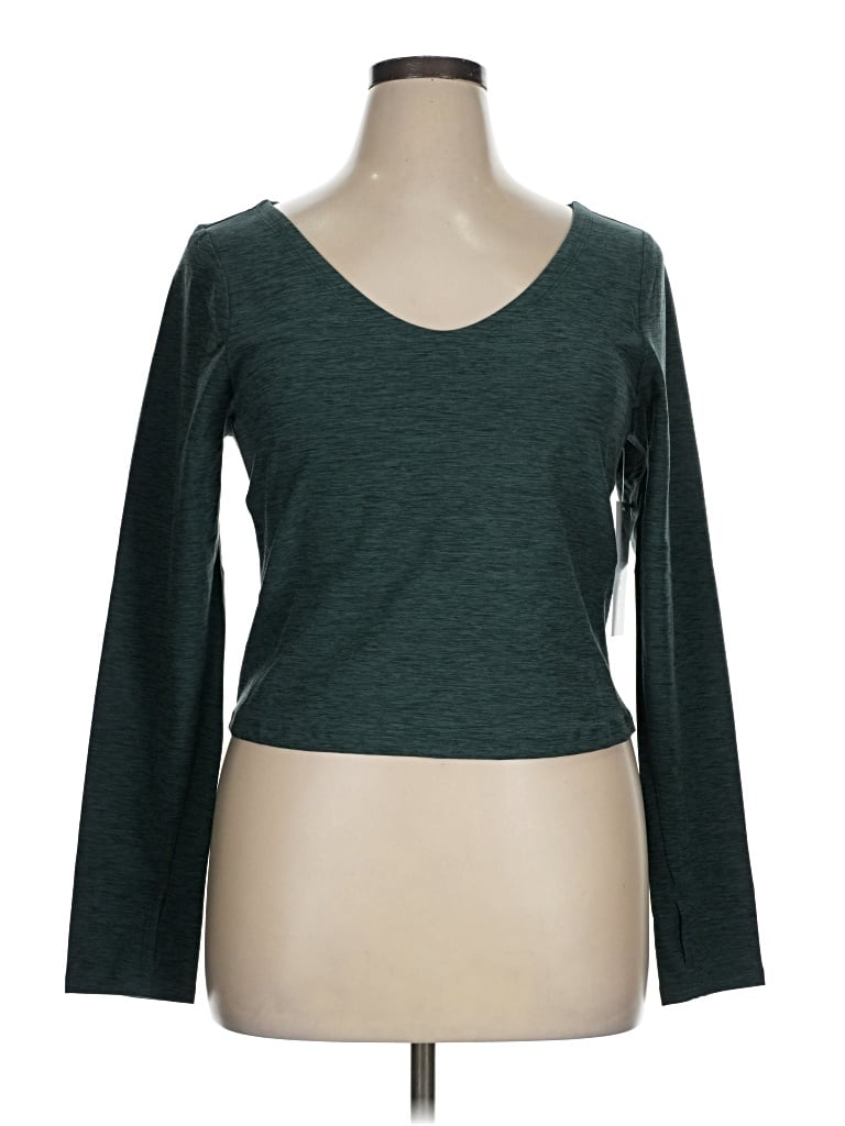 Pre-owned Athleta 3/4 Sleeve T-shirt In Green