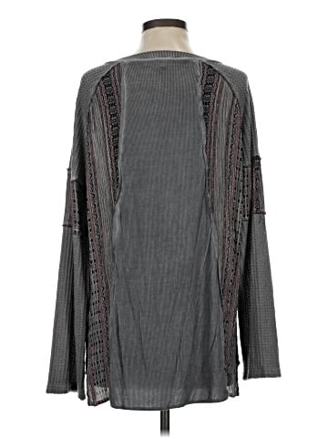 Pol Long Sleeve T-Shirt (view 2)
