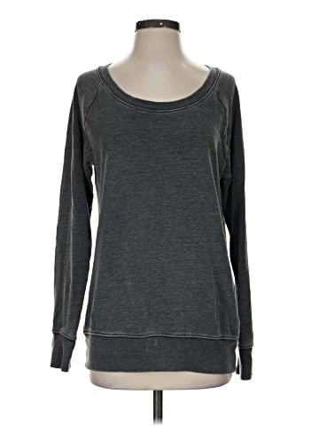 Maurices Long Sleeve T-Shirt (view 1)