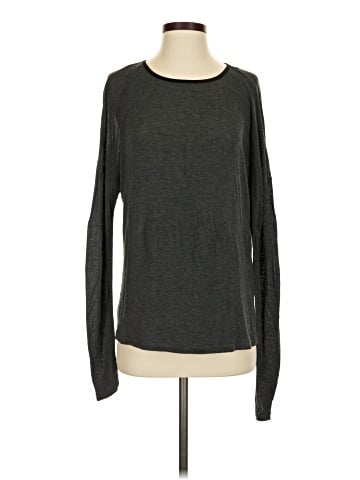 Cha Cha Vente Long Sleeve Top (view 1)