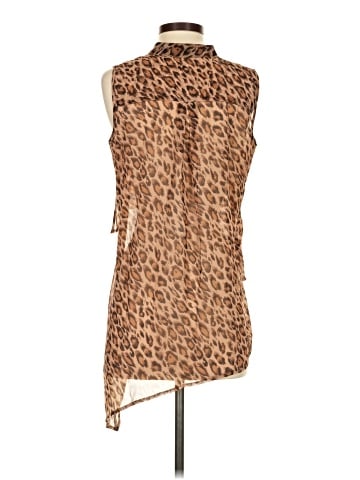 Kate & Mallory designs Sleeveless Blouse (view 2)