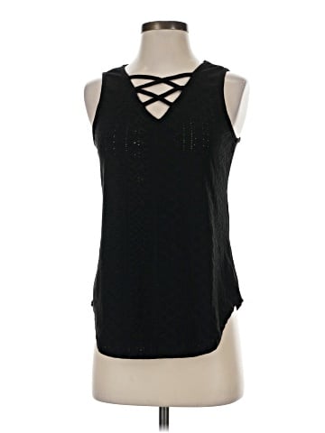 Unbranded Sleeveless T-Shirt (view 1)