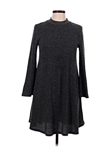 Old Navy Casual Dress (view 1)