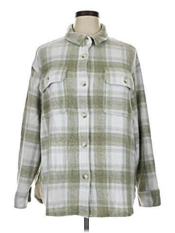 American Eagle Outfitters Long Sleeve Button-Down Shirt (view 1)