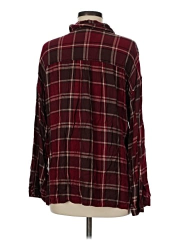 Max Studio Long Sleeve Button-Down Shirt (view 2)
