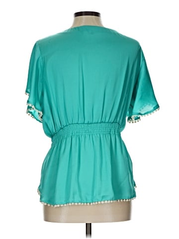 Violet & Claire Short Sleeve Blouse (view 2)