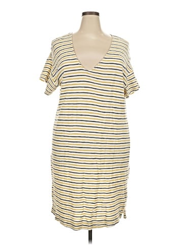 WVN. Casual Dress (view 1)