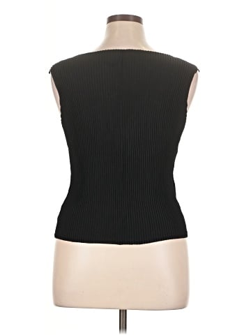 Babette Sleeveless T-Shirt (view 2)
