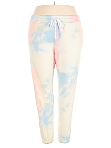Bobbie Brooks Casual Pants (view 1)