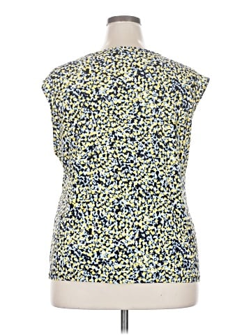 Jones Studio Sleeveless T-Shirt (view 2)