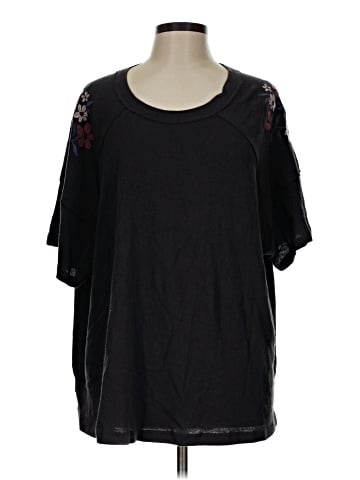 Festi 3/4 Sleeve T-Shirt (view 1)