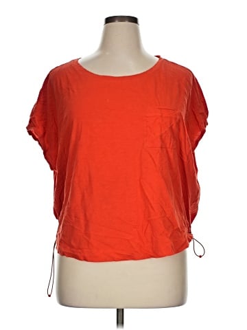 Athleta Short Sleeve T-Shirt (view 1)