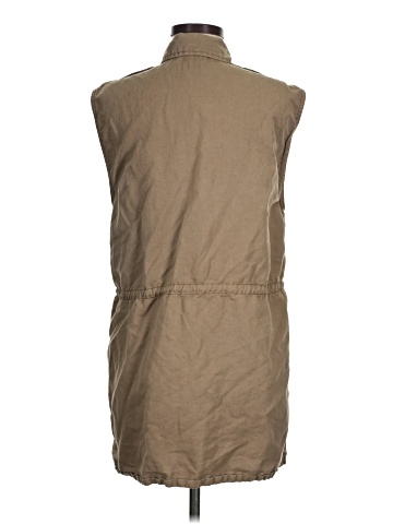 Zara Sleeveless Button-Down Shirt (view 2)