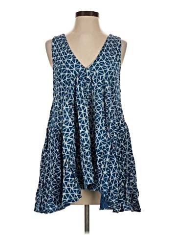 Rip Curl Sleeveless Blouse (view 1)
