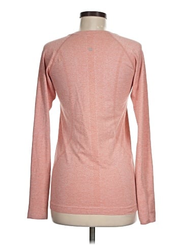 Lululemon Athletica Long Sleeve T-Shirt (view 2)
