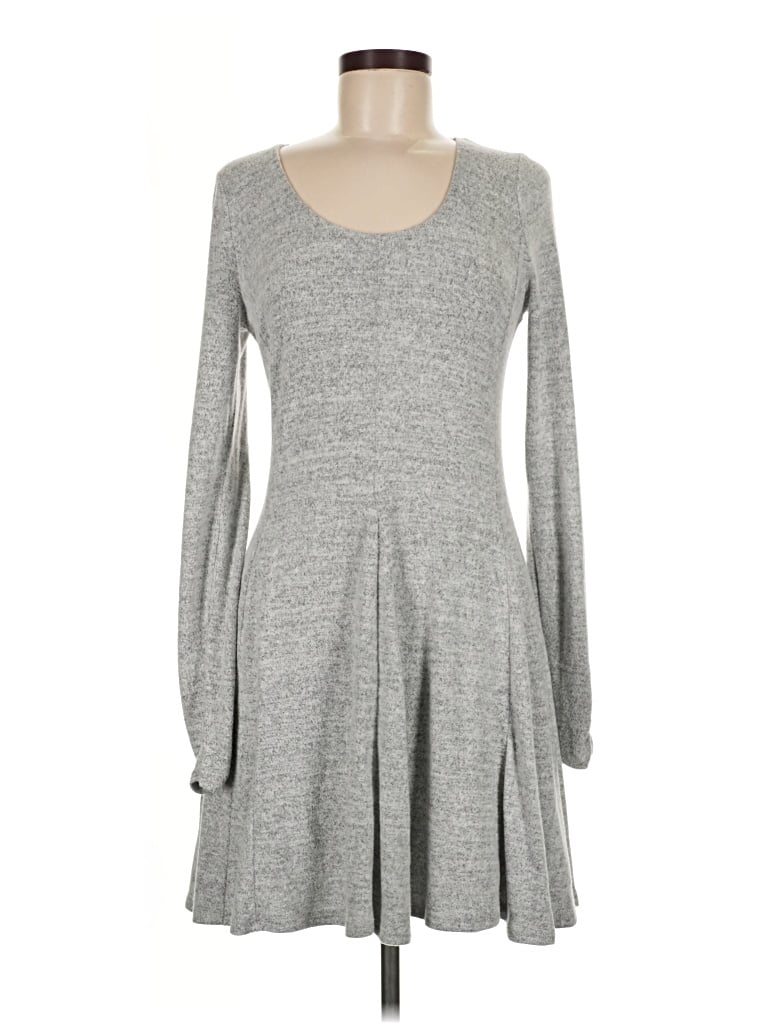 Pre-owned Hollister Casual Dress In Gray