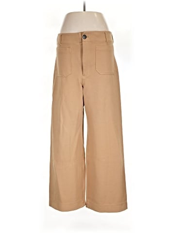 Maeve Khakis (view 1)