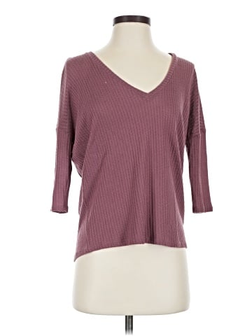 Express Outlet 3/4 Sleeve T-Shirt (view 1)
