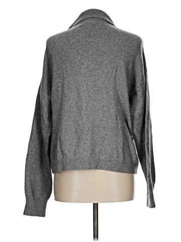 Old Navy Pullover Sweater (view 2)